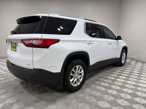 Used 2018 Chevrolet Traverse LT AWD/4WD image 11