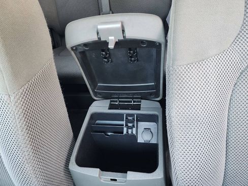 Used 2017 Nissan Frontier SV RWD image 29