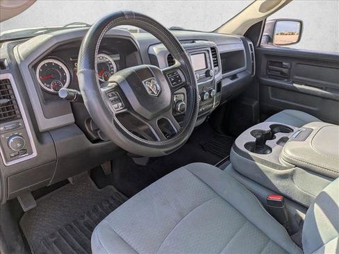 Used 2017 RAM 1500 Express image 9