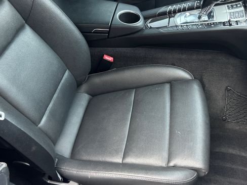 Used 2015 Porsche Panamera 4S image 98