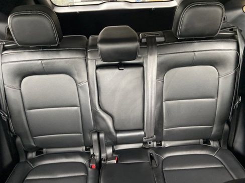 Used 2022 Ford Escape SEL image 21