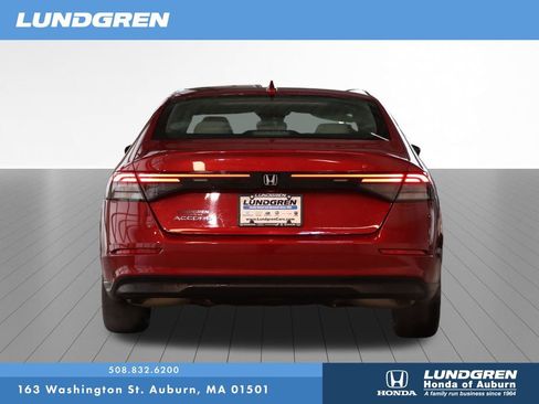 Used 2024 Honda Accord EX image 32