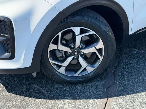 Used 2020 Kia Sportage LX FWD image 3