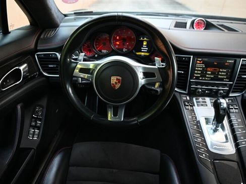 Used 2015 Porsche Panamera GTS AWD/4WD image 35