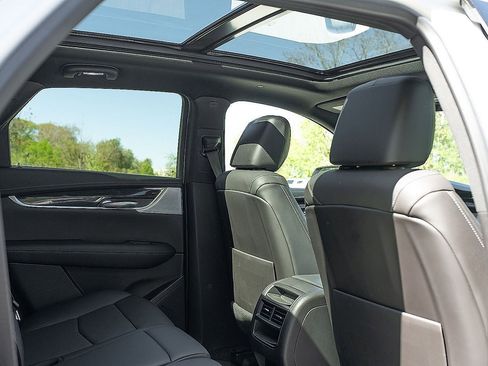 Certified 2021 Cadillac XT5 Premium Luxury image 29