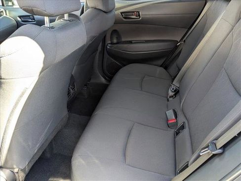 Used 2024 Toyota Corolla Cross LE image 17