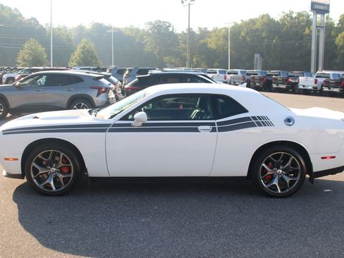 Used 2017 Dodge Challenger SXT Plus RWD image 4