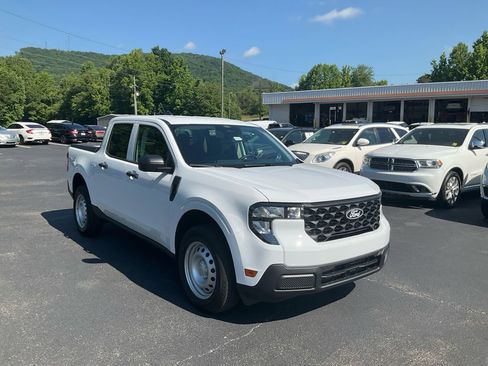 New 2026 Ford Maverick XL FWD image 3