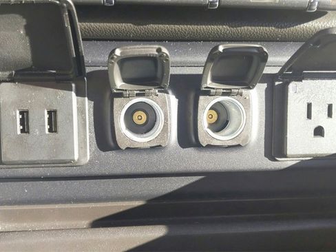 Used 2017 Chevrolet Silverado 1500 LTZ w/ Sport Package image 28