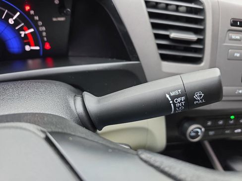 Used 2012 Honda Civic LX image 28