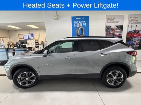 Used 2025 Chevrolet Blazer LT w/ Convenience Package AWD/4WD image 4