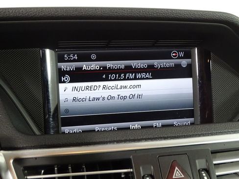 Used 2013 Mercedes-Benz E 350 4MATIC Sedan image 28