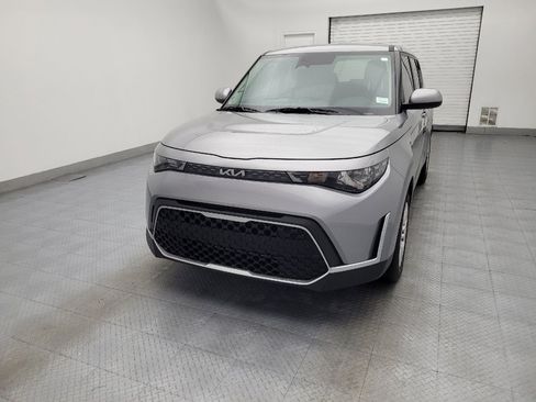 Used 2025 Kia Soul LX image 15