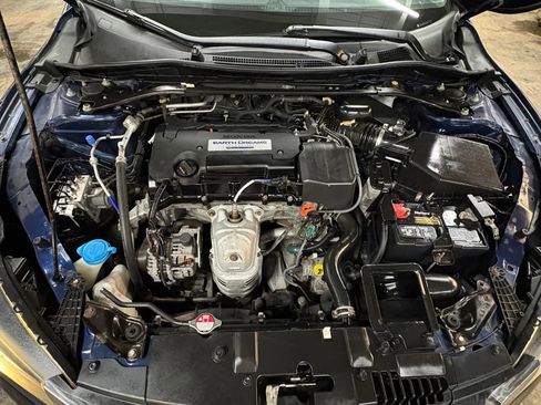 Used 2015 Honda Accord EX-L image 38