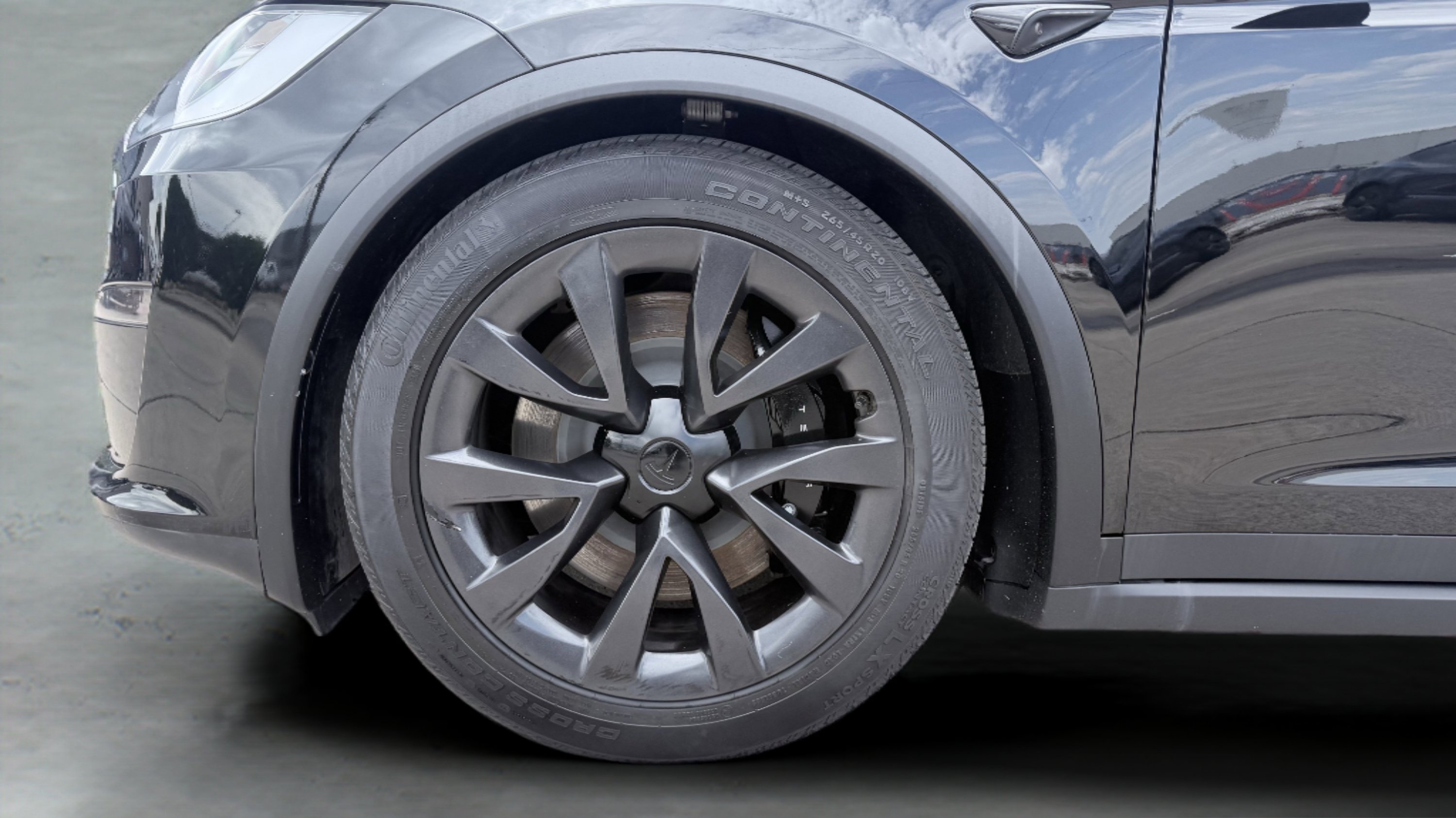 Used 2023 Tesla Model X AWD/4WD image 16