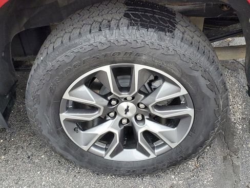 Used 2025 Chevrolet Silverado 1500 RST image 34