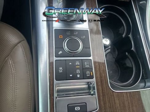 Used 2016 Land Rover Range Rover Sport HSE AWD/4WD image 16