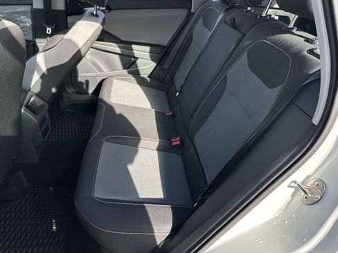 Used 2024 Volkswagen Taos S image 12