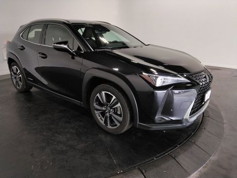 Used 2021 Lexus UX 250h 250h Base w/ Premium Package image 3