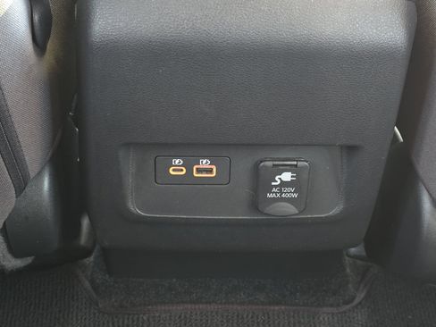 Certified 2022 Nissan Frontier SV w/ Technology Package image 25