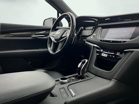 Used 2020 Cadillac XT5 Sportv image 34