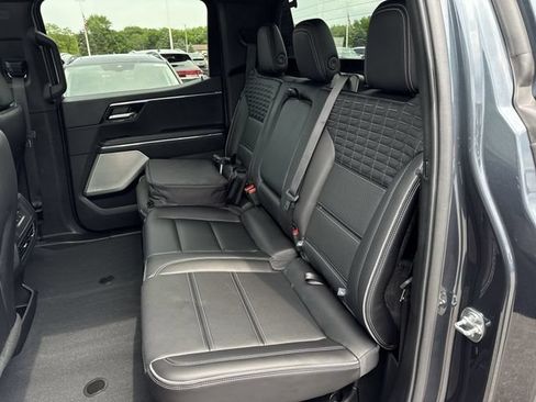Used 2026 GMC Sierra EV Denali AWD/4WD image 25