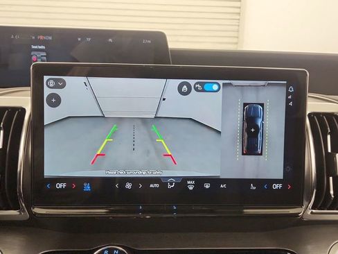 New 2025 Ford Expedition Max Platinum w/ Driver's Package image 43