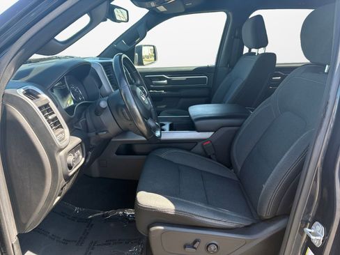 Used 2019 RAM 1500 Big Horn AWD/4WD image 9