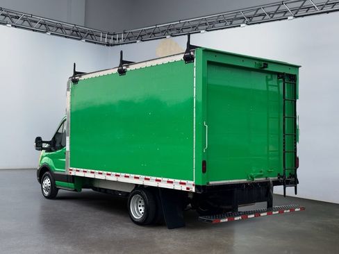 Used 2021 Ford Transit 350 DRW w/ Interior Upgrade Package RWD image 5