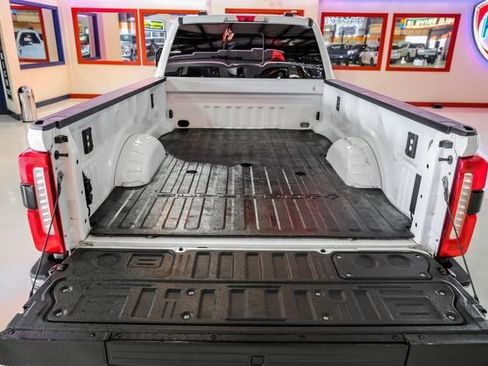 Used 2023 Ford F350 Lariat w/ Lariat Ultimate Package AWD/4WD image 58