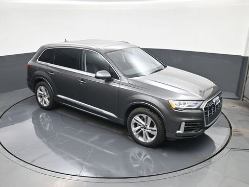 Used 2023 Audi Q7 3.0T Premium Plus image 30
