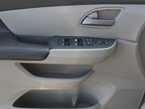 Used 2011 Honda Odyssey EX-L image 19