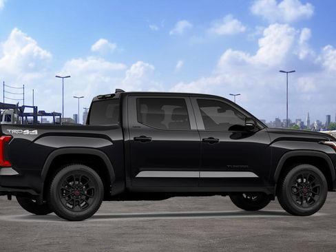 New 2026 Toyota Tundra Limited w/ TRD Off-Road Package image 31