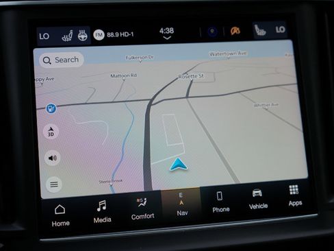 Used 2023 Maserati Levante Modena image 6