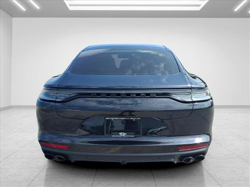 Used 2022 Porsche Panamera 4 Platinum Edition AWD/4WD image 9