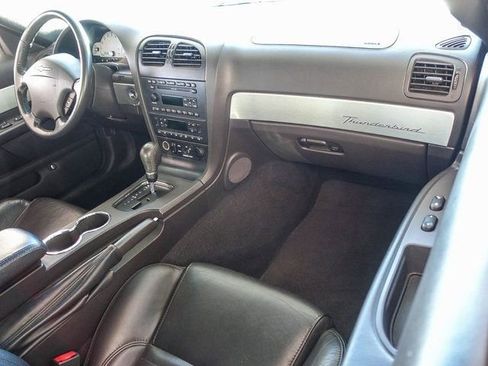Used 2002 Ford Thunderbird RWD image 5