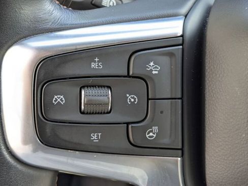 Used 2020 Chevrolet Blazer Premier w/ Driver Confidence II Package FWD image 19