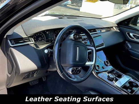 Used 2018 Land Rover Range Rover Velar S image 4