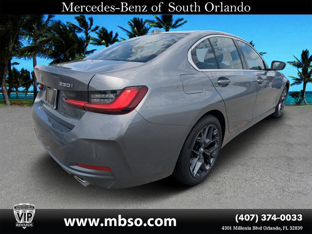 Used 2025 BMW 330i Sedan RWD image 15