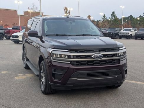 Certified 2024 Ford Expedition Max XLT image 2
