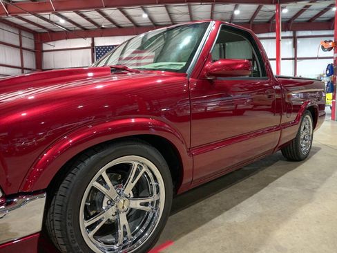 Used 2003 Chevrolet S10 Pickup LS w/ LS Preferred Equipment Group RWD image 24