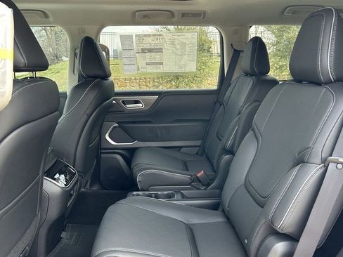 New 2026 INFINITI QX80 Luxe RWD image 24