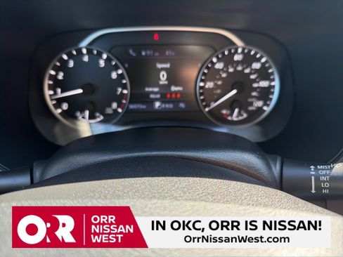 Used 2024 Nissan Frontier SV w/ SV Convenience Package image 30