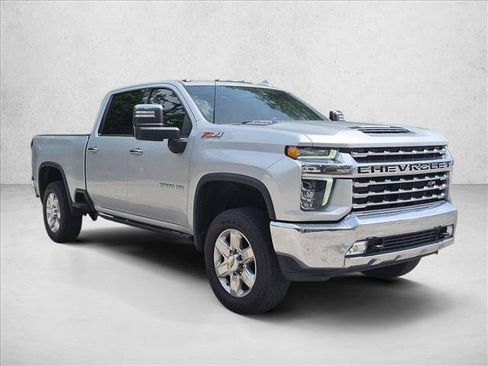 Used 2021 Chevrolet Silverado 2500 LTZ w/ LTZ Convenience Package AWD/4WD image 3