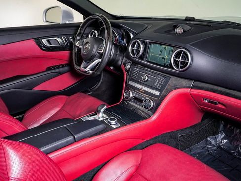 Used 2018 Mercedes-Benz SL 450 image 16