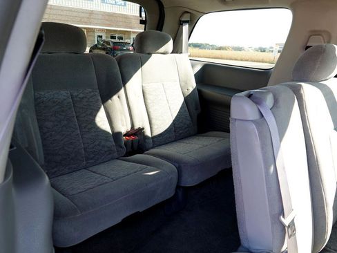 Used 2006 GMC Envoy XL SLE image 13