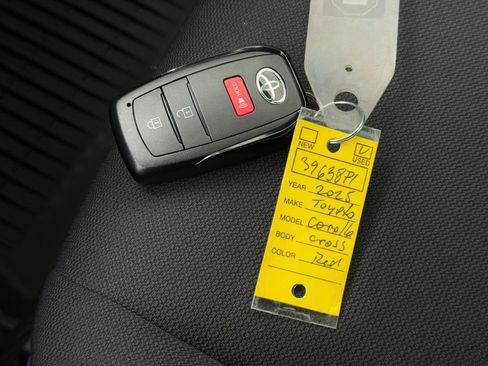 Certified 2025 Toyota Corolla Cross Hybrid Nightshade w/ Moonroof Package image 39