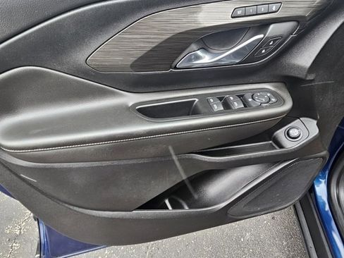 Certified 2022 GMC Terrain SLT w/ LPO, Floor Liner Package image 21