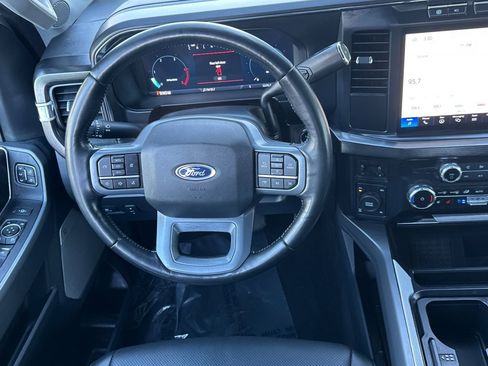 Used 2024 Ford F250 Lariat w/ Sport Appearance Package image 17