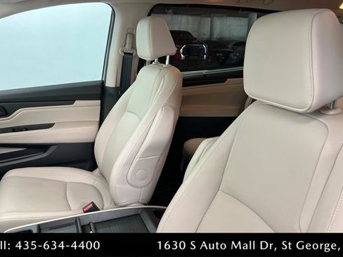 Used 2025 Honda Odyssey EX-L image 16